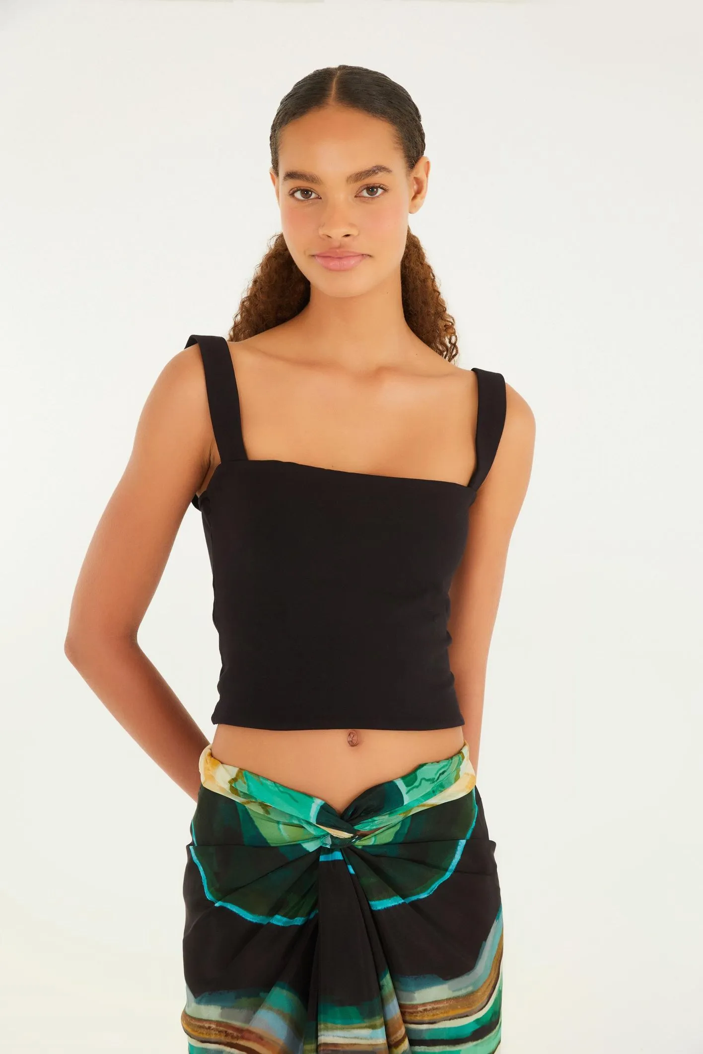Blusa Decote Reto