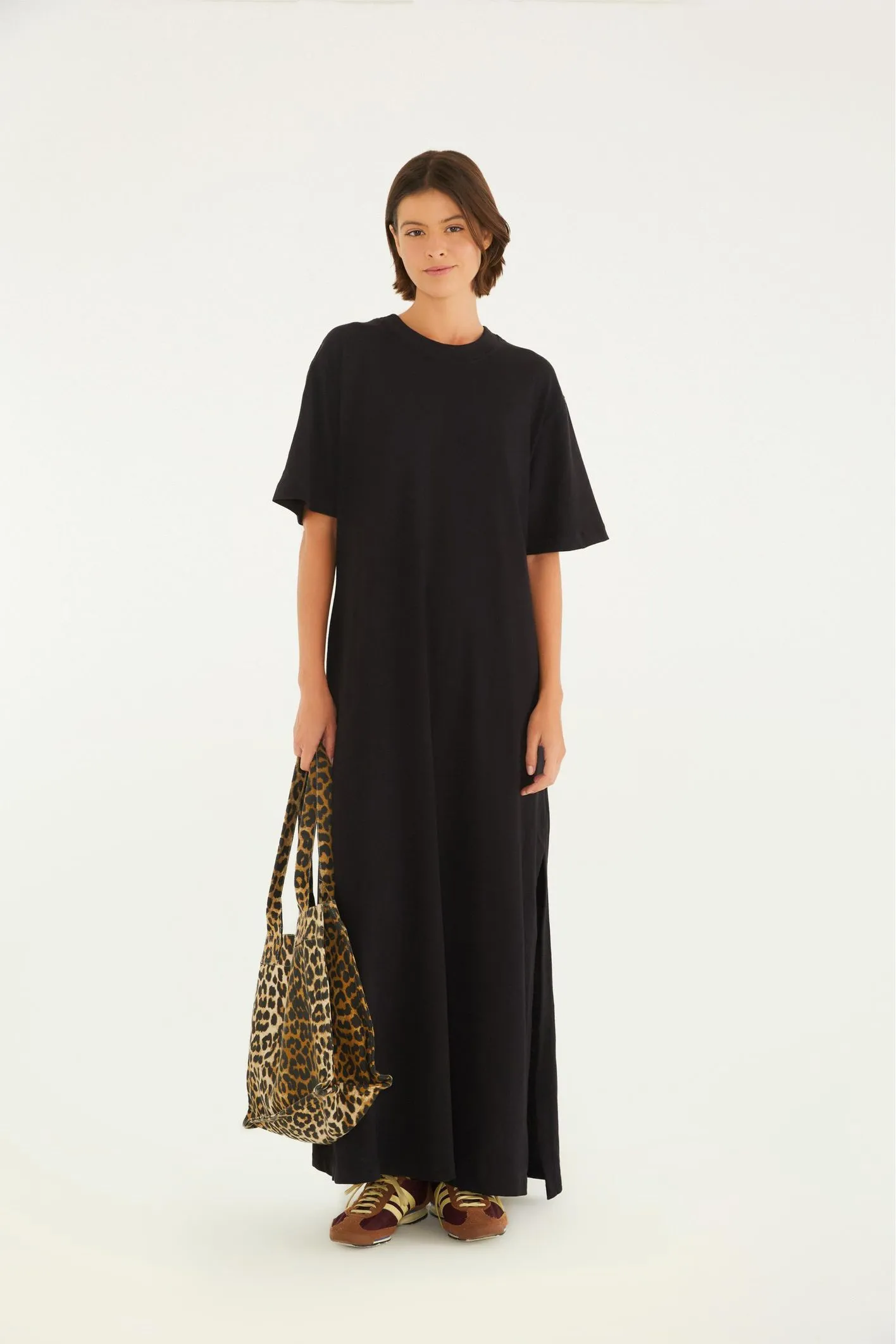 Vestido T-Shirt Fenda