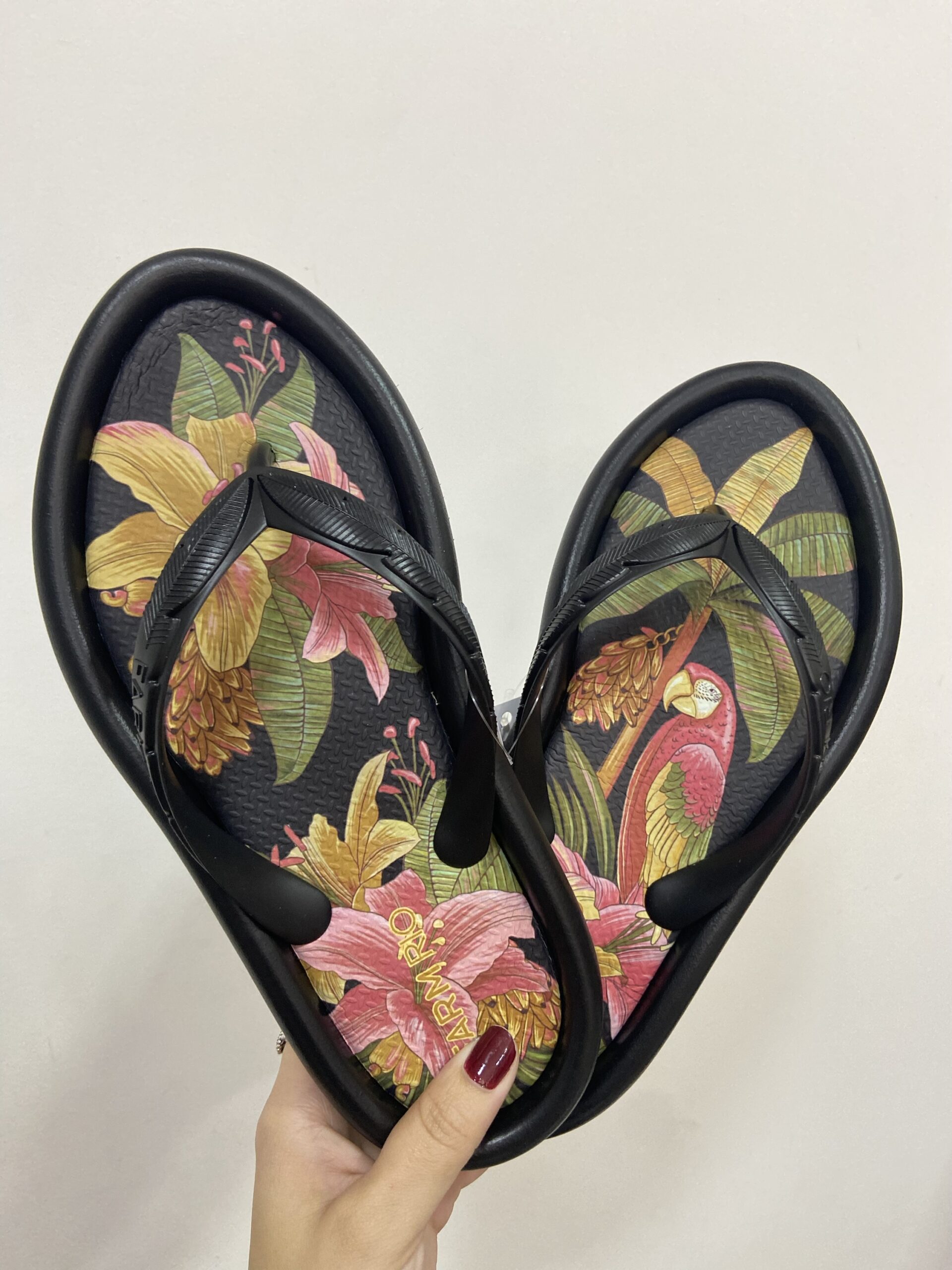 Chinelo Canoa Riqueza Tropical