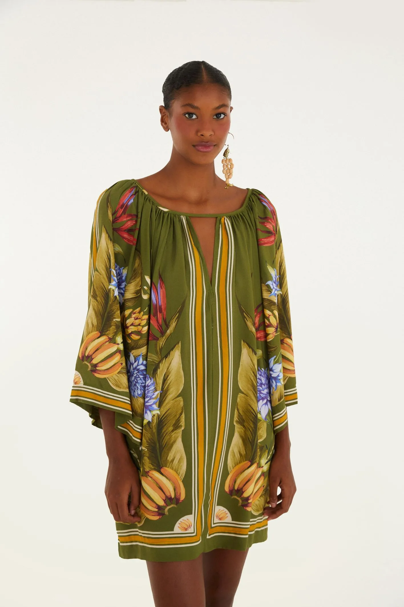 Vestido Curto Manga Estampado Lenço Tropical