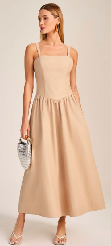 Vestido Com Franzido e Alça Larga