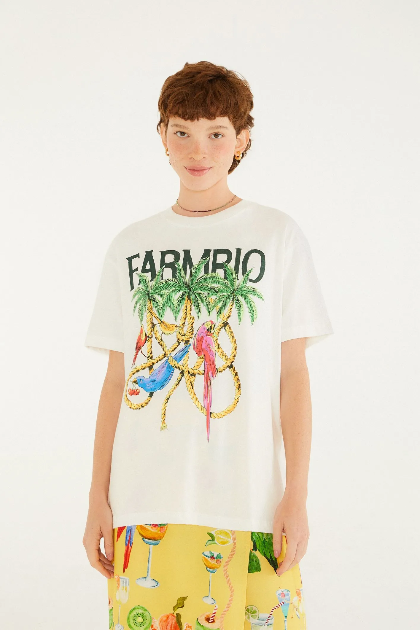 T-SHIRT MEDIA CORDAS E AVES