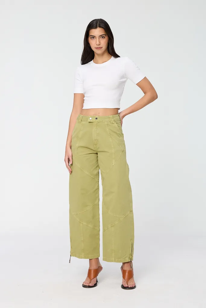 CALÇA SARJA RETA RECORTES STONED