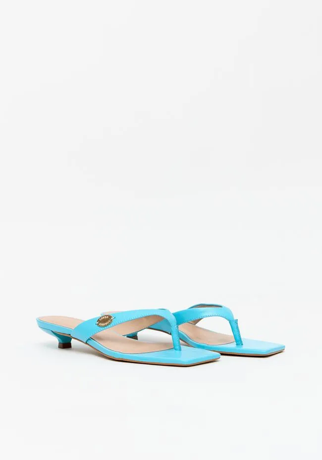 SANDÁLIA SALTO MEDIO FLIP FLOP